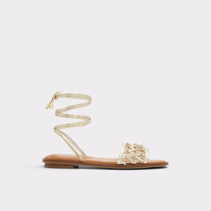 Flat sandal