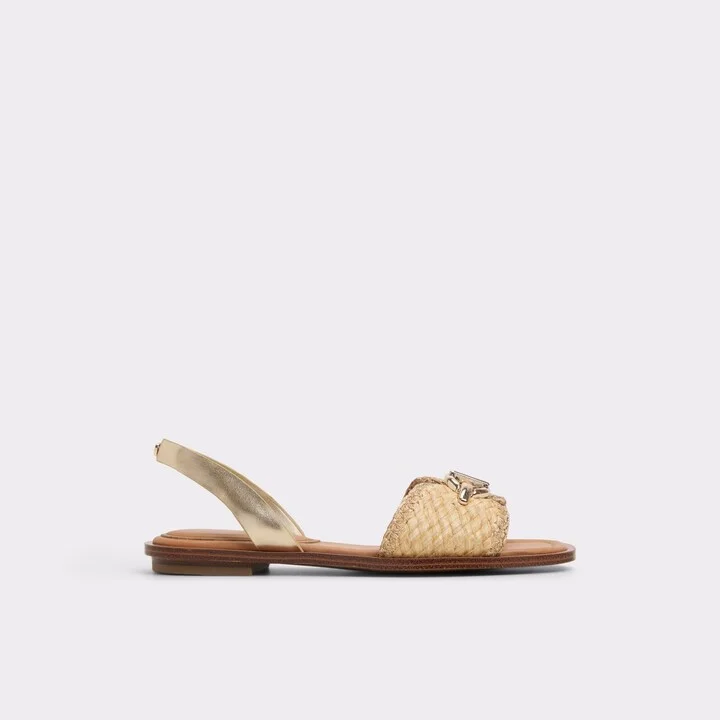 Flat sandal