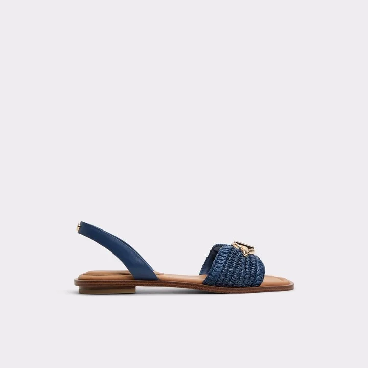 Flat sandal