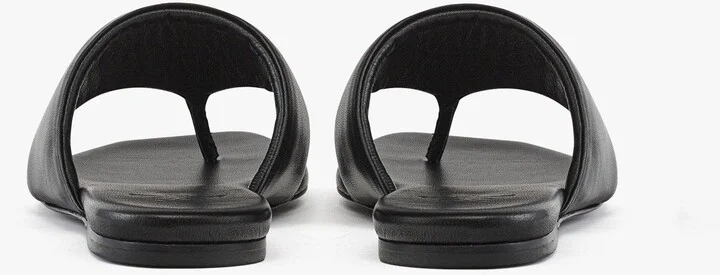 Flat Sandals in Lamb Leather - Image 3