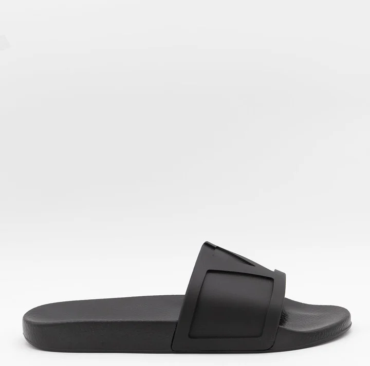 Flat Shoes Blacks And Greys