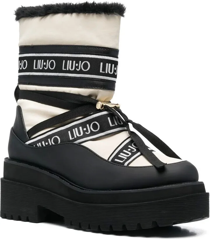 Flatform Logo-Patch Ankle Boots - Image 2