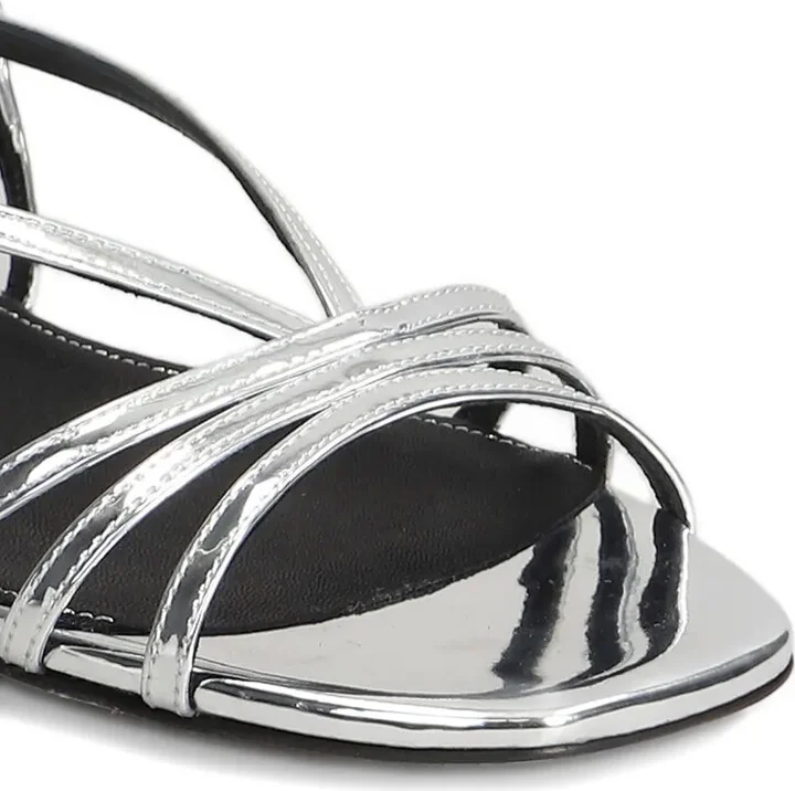 Flats in silver leather - Image 5