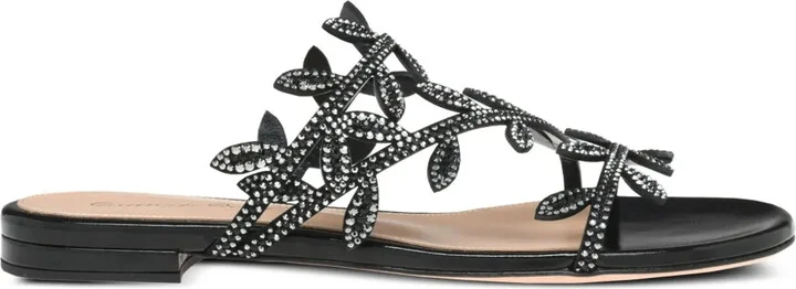 Flavia sandals