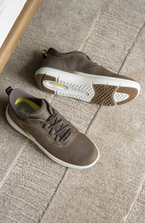 Fleet Perforated Toe Elastic Lace Sneaker - Image 9