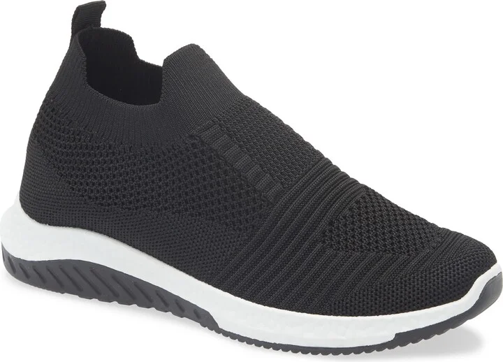 Flex Knit Sneaker