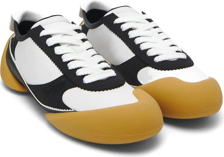 Flexion Sneaker