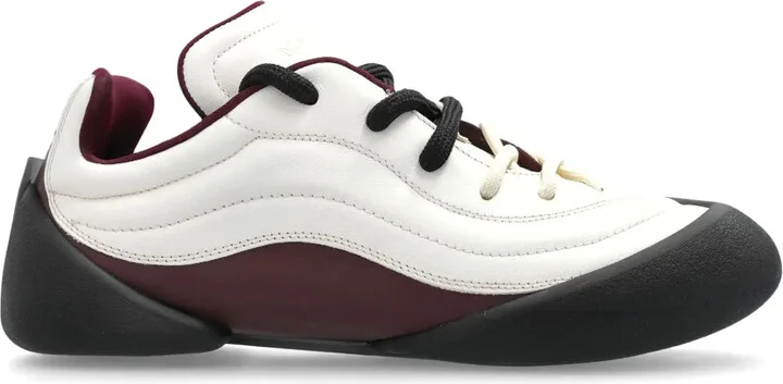 Flexion sneakers