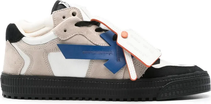 Floating Arrow sneakers