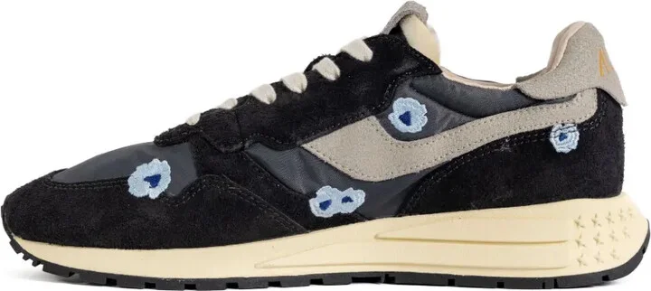 Floral-Embroidery Low-Top Sneakers - Image 3