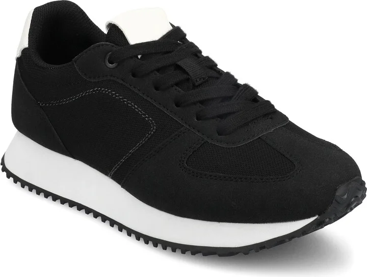 Flow Casual Sneaker