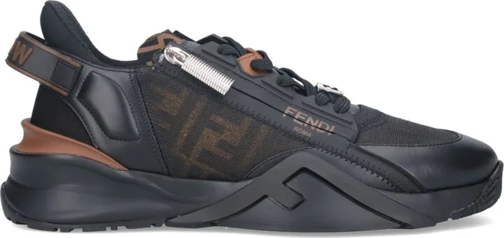 flow Low-top Sneakers