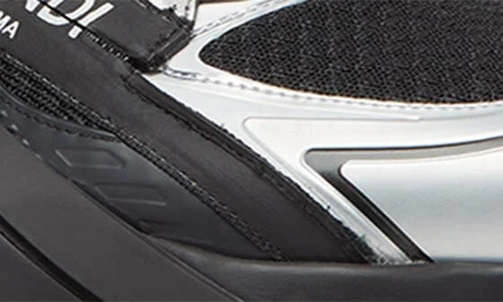 Flow Sneaker - Image 6