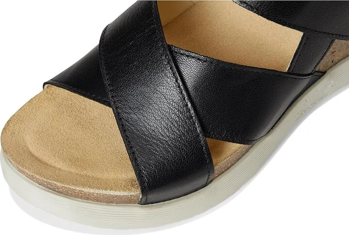 FLY LONDON WEGE669FLY Women's Shoes Black : EU 37 (US Women's 6.5-7) M, Leather - Image 7