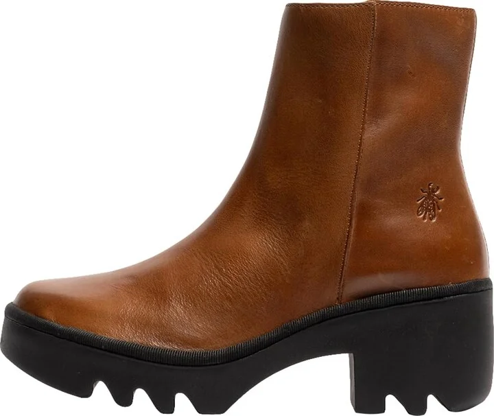 FLY LONDON Women's TOOR513FLY Fashion Boot