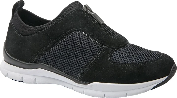 Fly Zip Sneaker