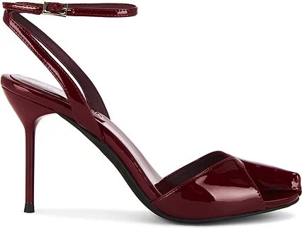 Fontaine Sandal