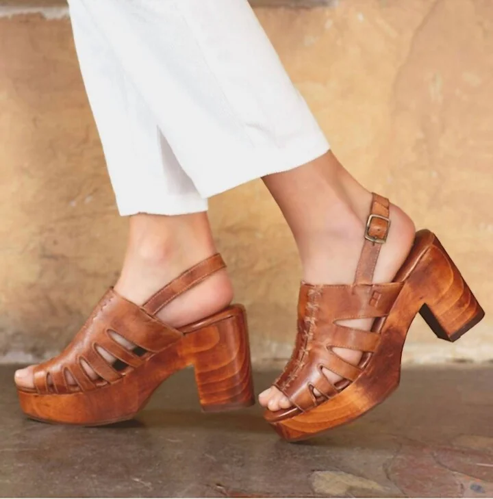 Fontella In Tan Rustic