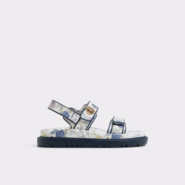 Footbed sandal