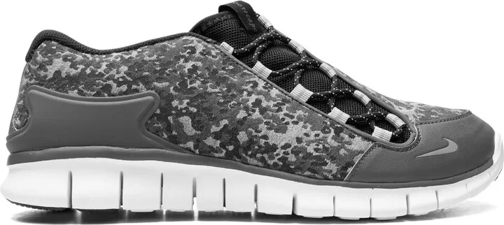 Footscape Free "Black/White" sneakers