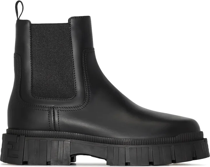 Force Chelsea boots