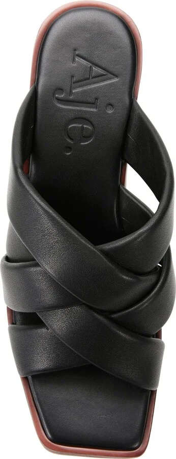 Formic Padded Low Clog In Colour Black Size 35 - Image 3