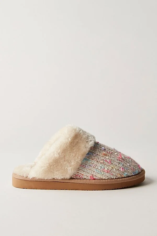 FP X Minnetonka Ribbon Chesney Slippers - Image 3