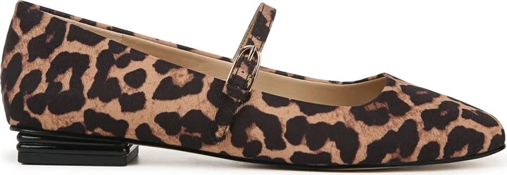 Franco Sarto Women's Tinsley Square Toe Mary Jane Flats - Image 2