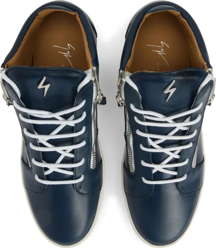 Frankie logo-plaque sneakers - Image 4