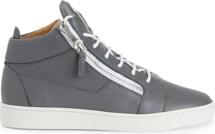 Frankie logo-plaque sneakers