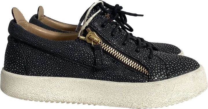 Frankie Sneakers in Black Leather