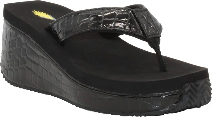 BLACK CROCODILE PRINT