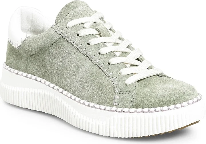 Hedge Green/ True White