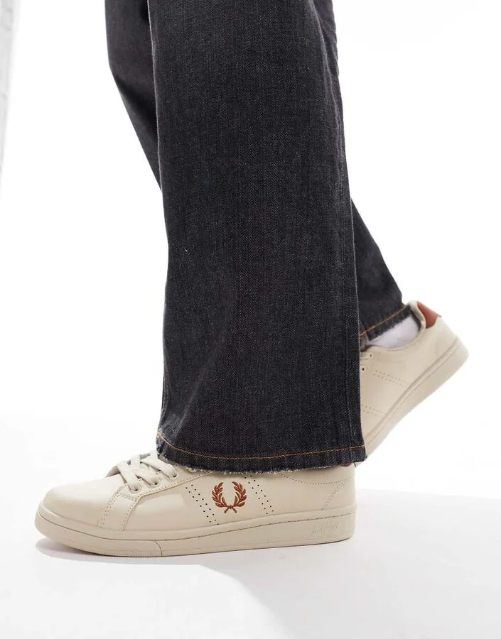 Fred Perry B721 leather sneakers in beige