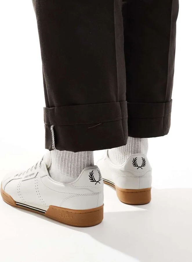 Fred Perry B722 leather sneakers in white - Image 3