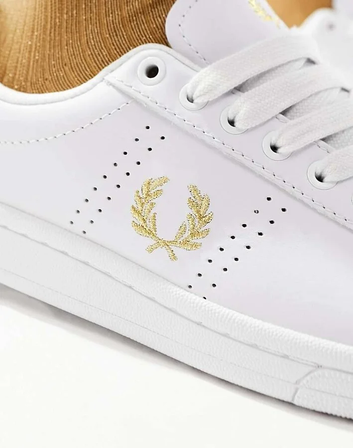 Fred Perry leather sneakers in white - Image 4