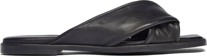 FRĒDA SALVADOR Lys Leather Sandal
