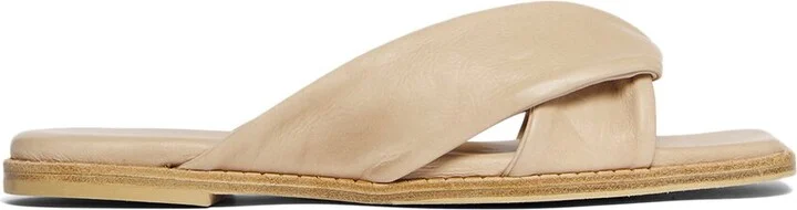 Frēda Salvador Lys Leather Sandal