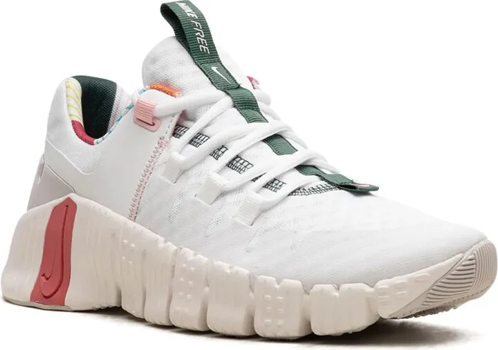 Free Metcon 3 "All Petals United" sneakers - Image 2