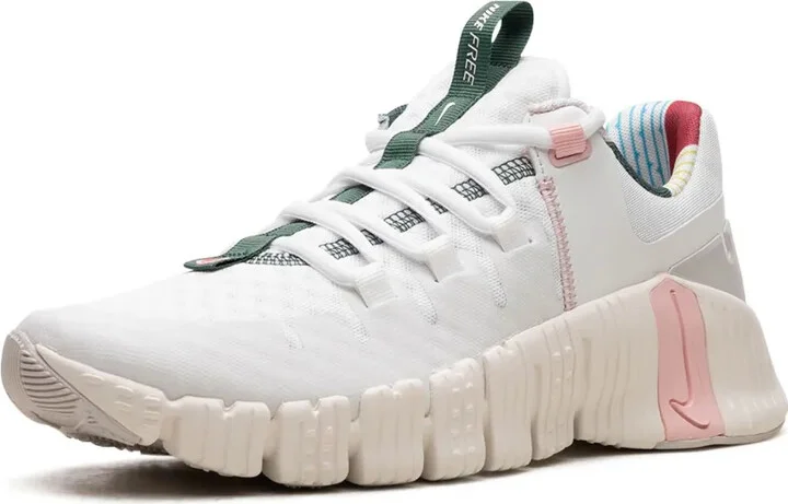 Free Metcon 3 "All Petals United" sneakers - Image 5