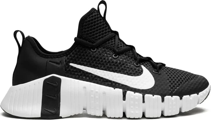 Free Metcon 3 "Black/White" sneakers