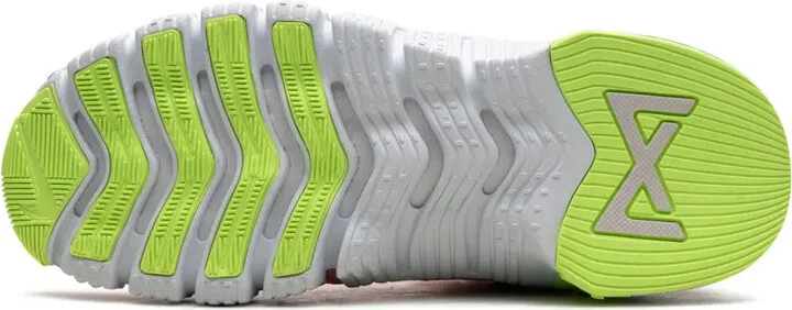 Free Metcon 4 "Arctic Orange" sneakers - Image 4