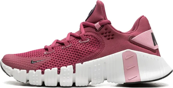 Free Metcon 4 "Sweet Beet" sneakers - Image 5