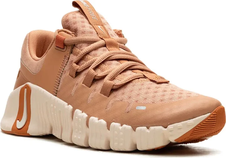 Free Metcon 5 "Amber Brown" sneakers - Image 2
