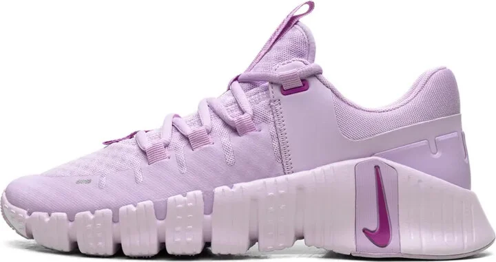 Free Metcon 5 "Bloom" sneakers - Image 5
