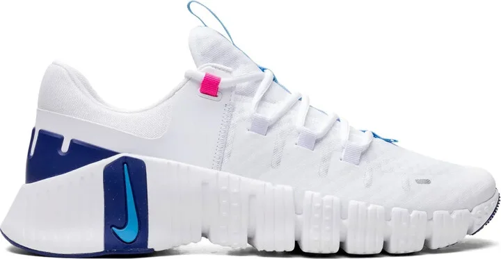 Free Metcon 5 lace-up sneakers