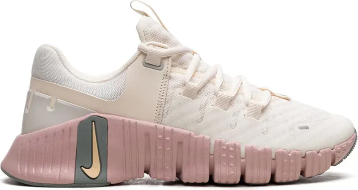Free Metcon 5 "Pale Ivory" sneakers