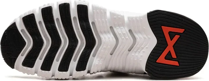 Free Metcon 5 "Photon Dust" sneakers - Image 4