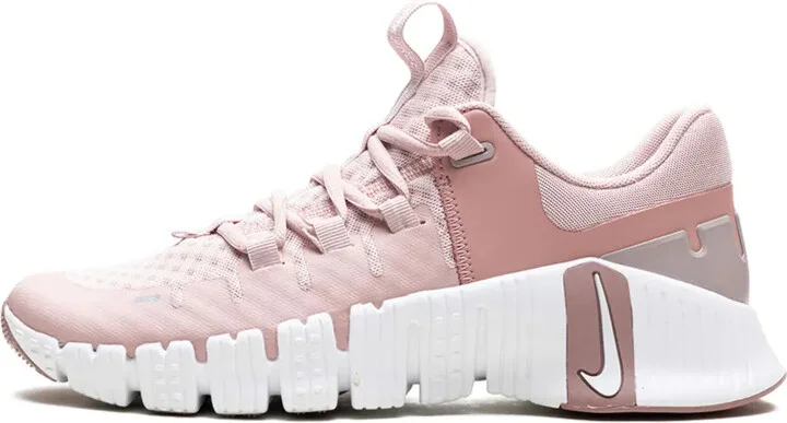 Free Metcon 5 "Pink Oxford" sneakers - Image 5