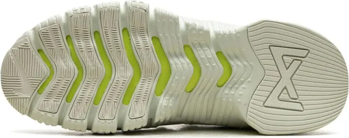 Free Metcon 5 PRM "Summit White" sneakers - Image 4
